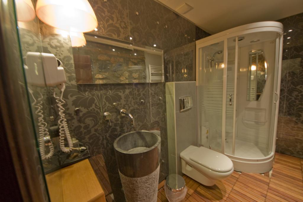Onar Guesthouse ปาลีออส อากีออส อาตานาซีออส ภายนอก รูปภาพ